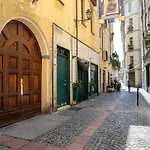 Dimora Dei Mercanti